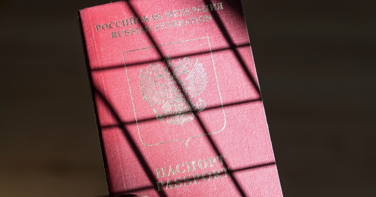 EU States Push for Tougher Russian Tourist Visa Curbs