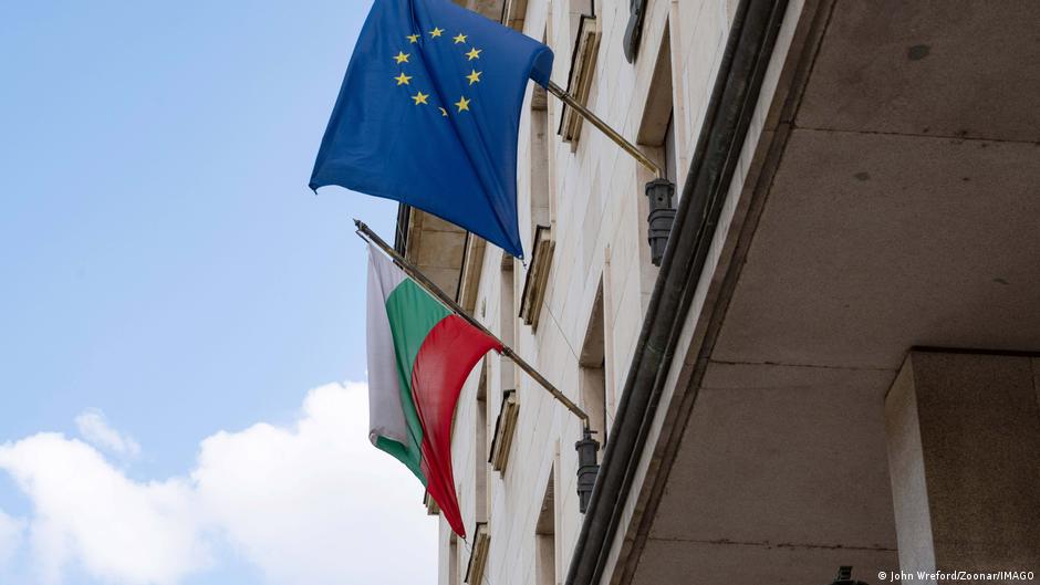 Pro-Bulgaria Party Wins Landslide, Pledges Russia Ties